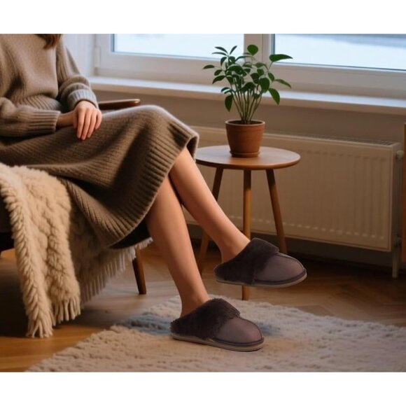⚡Women Dark Brown Suede Fluff Dual Memory Foam Arch Support Warm Scuff Slipper - Picture 2 of 6